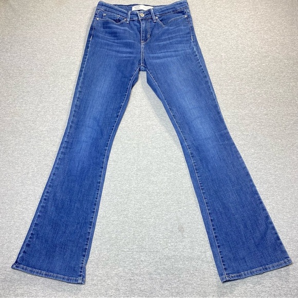 Signature By Levi's Jeans Women's 4 Blue Mid Rise Bootcut Stretch Western Denim - Picture 1 of 14